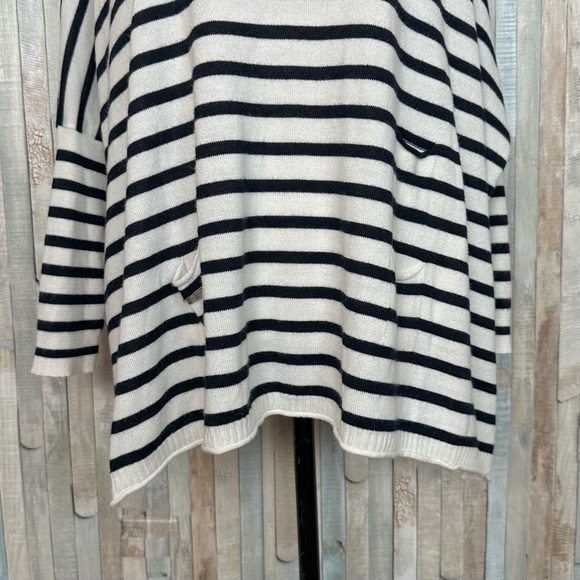 Mersea OS Navy Stripe Knit Catalina Sweater Pullover Oversize Poncho Top Coastal - Picture 5 of 12